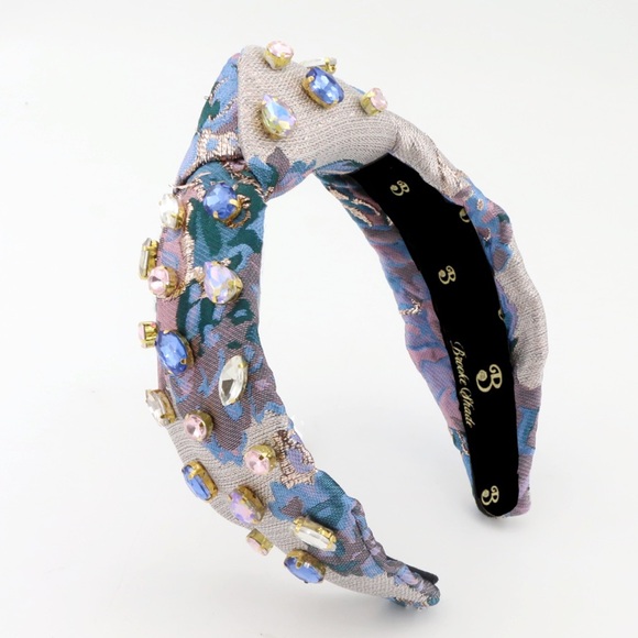 127. NEW Luxury The Golden Aura Brocade - Picture 3 of 3